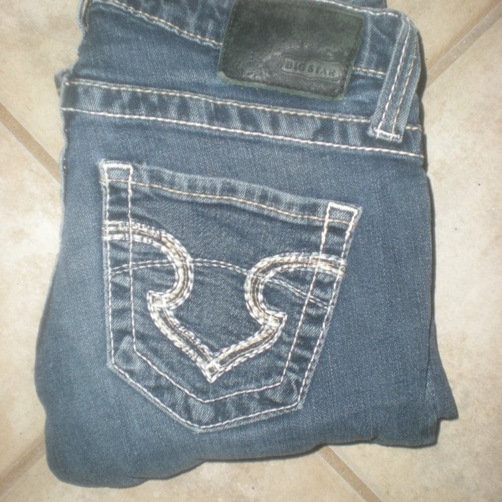 BIG  STAR Jeans   Casey  Low Rise  Fit   Size 26 Dark Wash